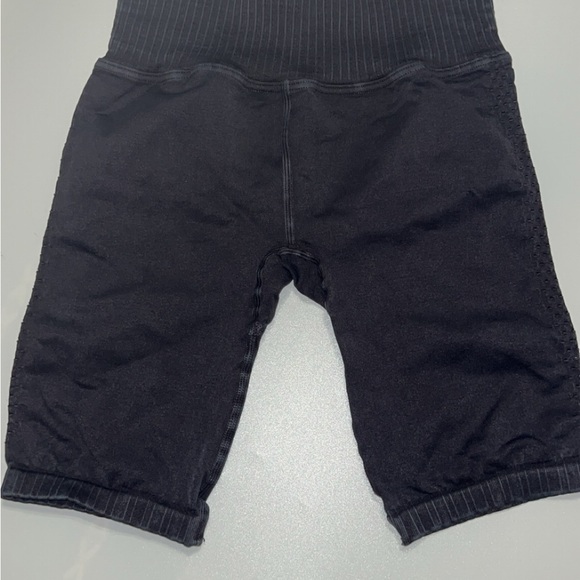 Free People shorts - Picture 3 of 5